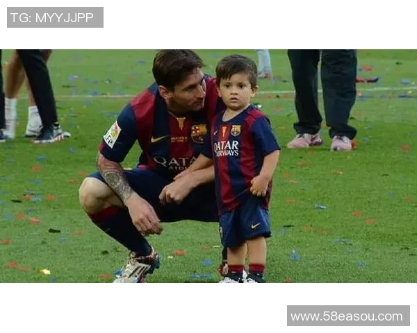 小孩与足球明星亲密互动击掌瞬间温馨视频分享